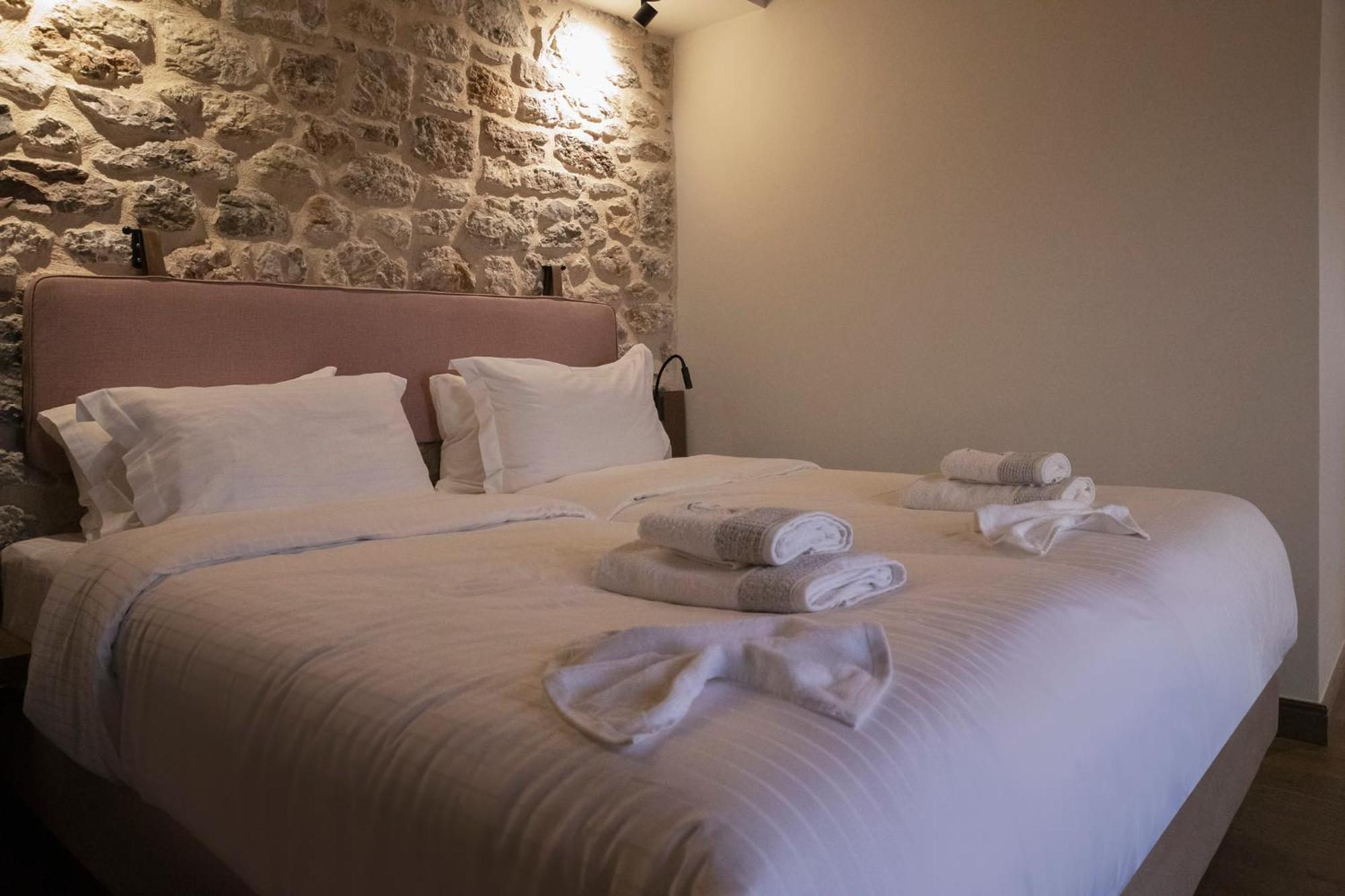 Μikri Arktos Boutique Hotel Діміцана Екстер'єр фото