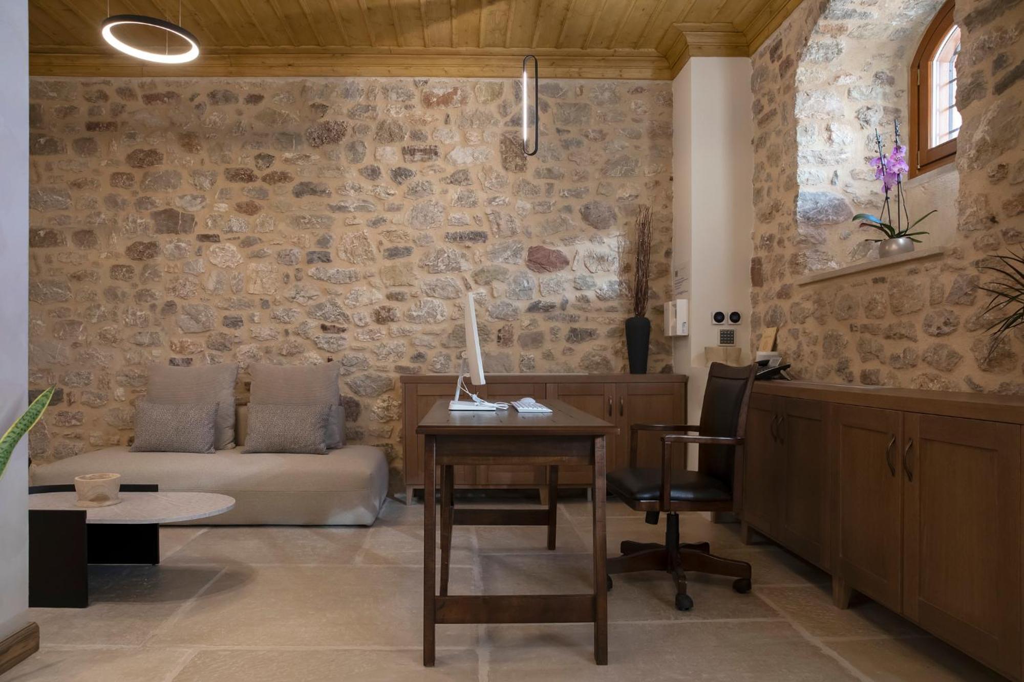 Μikri Arktos Boutique Hotel Діміцана Екстер'єр фото